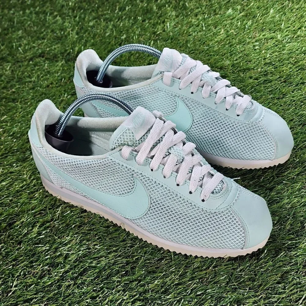 NIKE CORTEZ - Womens Shoes - SIZE 8